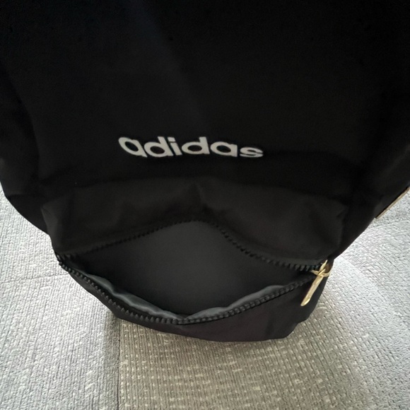Small Adidas Backpack - Picture 3 of 7
